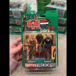 G.I. Joe vs. Cobra Grunt vs. Destro SPY‎ Troops 2003 Hasbro 3 3/4" Comic #5 NEW